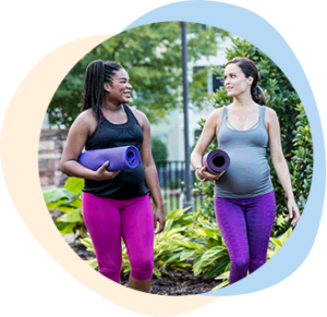 pregnant-women-with-yoga-mats